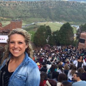 Meet your Posher, Mol e